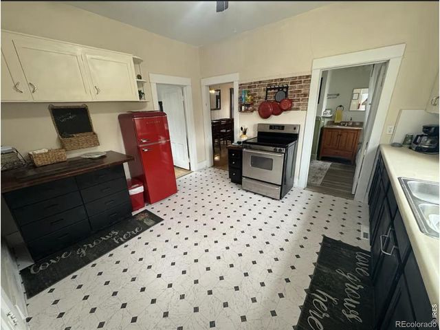 824 Kimbark Street, Longmont, CO 80501