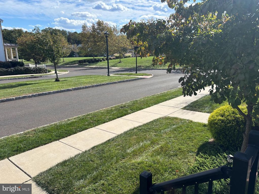 3889 CEPHAS CHILD RD #5, DOYLESTOWN, PA 18902 — photo 3
