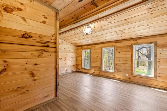 98 Gadsden Avenue, Menlo, GA 30731