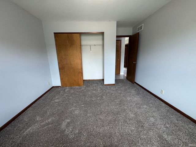 110 Lyn Dee Court, New Carlisle, IN 46552