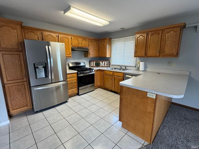 110 Lyn Dee Court, New Carlisle, IN 46552