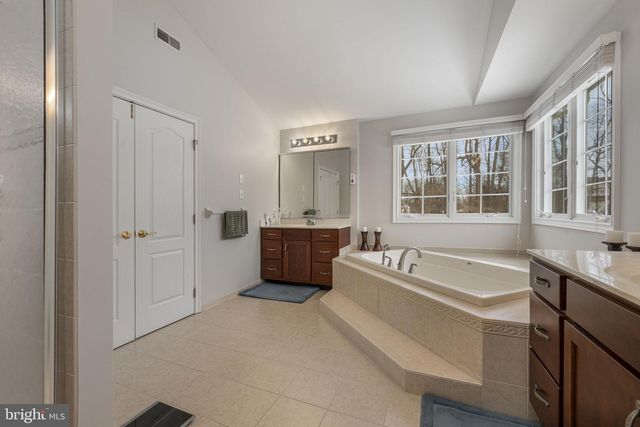 1464 W STONINGTON, Downingtown, PA 19335