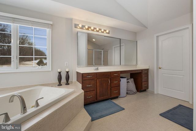 1464 W STONINGTON, Downingtown, PA 19335