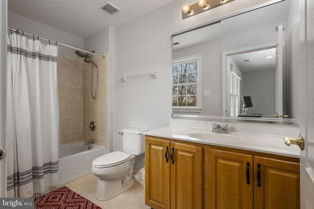 1464 W STONINGTON, Downingtown, PA 19335