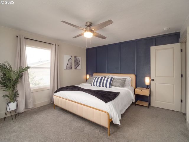 940 W LUELLEN Dr, Roseburg, OR 97471