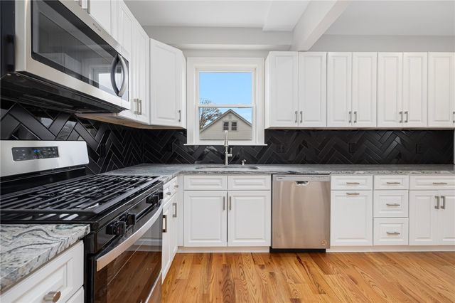 146 Evergreen Street, Providence, RI 02906