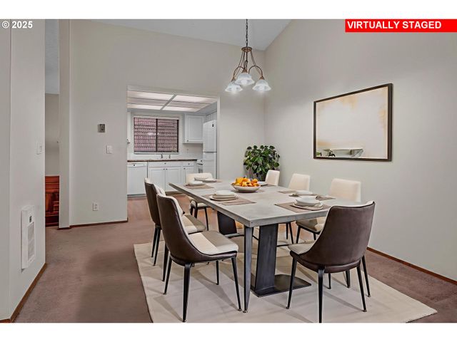 2802 TREETOP Ln, West Linn, OR 97068