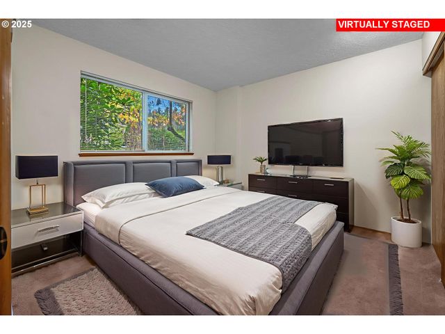 2802 TREETOP Ln, West Linn, OR 97068