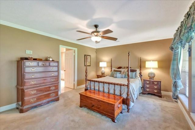 2031 Hillside Oak Lane, Houston, TX 77062