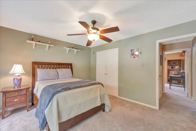 2031 Hillside Oak Lane, Houston, TX 77062