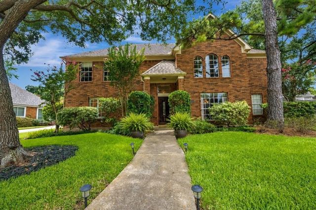 2031 Hillside Oak Lane, Houston, TX 77062