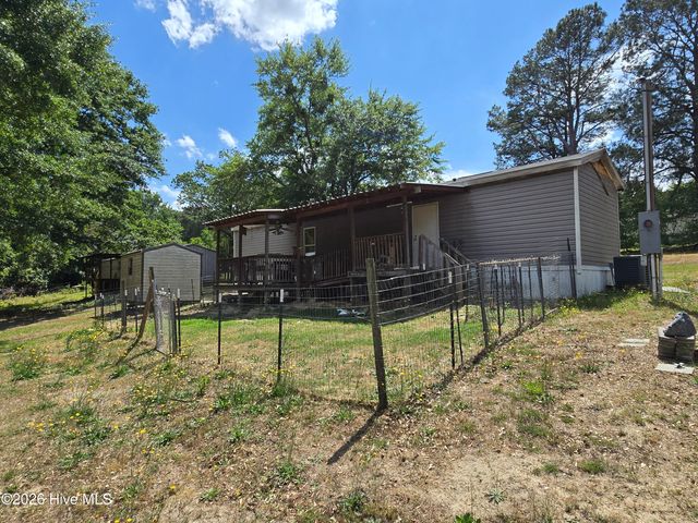 127 Fairfield Drive, Rockingham, NC 28379