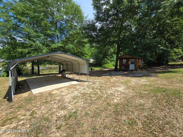 127 Fairfield Drive, Rockingham, NC 28379