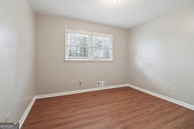 560 Donna Drive SW, Smyrna, GA 30082