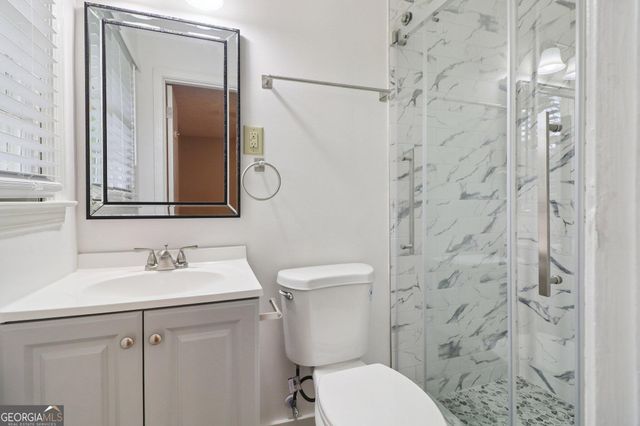 560 Donna Drive SW, Smyrna, GA 30082