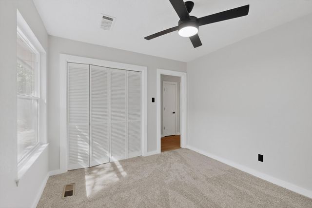 2704 Palo Alto Drive NE, Albuquerque, NM 87112