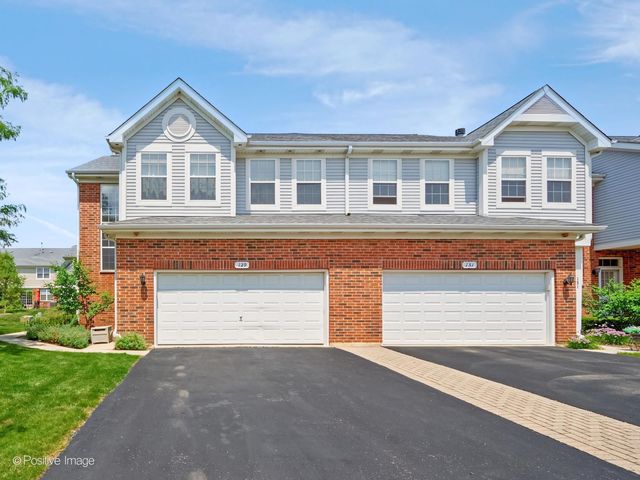 129 Chestnut Hills Circle 129, Burr Ridge, IL 60527