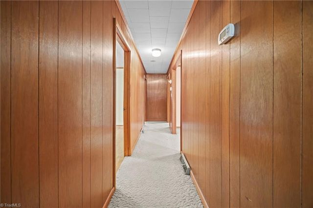 806 7th Avenue, Mayodan, NC 27027