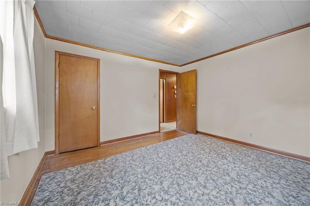 806 7th Avenue, Mayodan, NC 27027