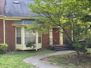 7157 Williamsburg Drive, Riverdale, GA 30274