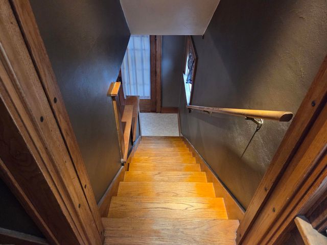 316 W 13th Street, Cedar Falls, IA 50613