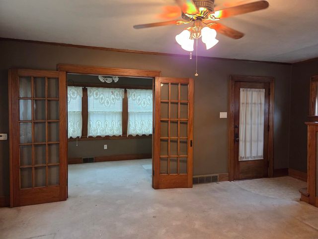 316 W 13th Street, Cedar Falls, IA 50613
