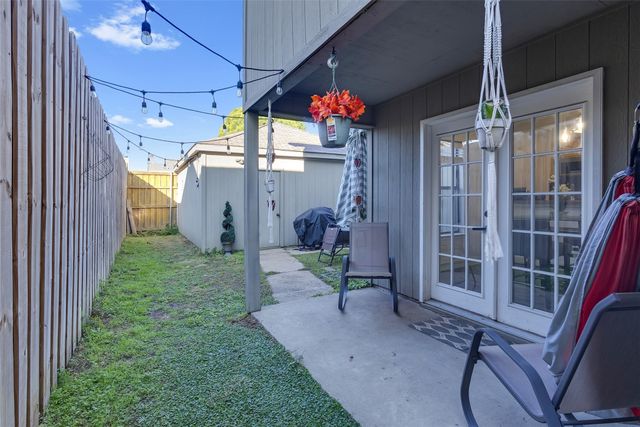 4937 Lomax Drive, Dallas, TX 75227