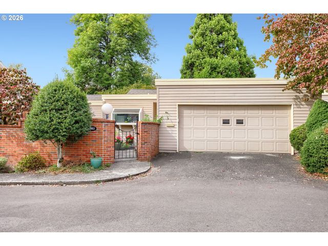 16663 Sw MONTEREY Ln, Portland, OR 97224