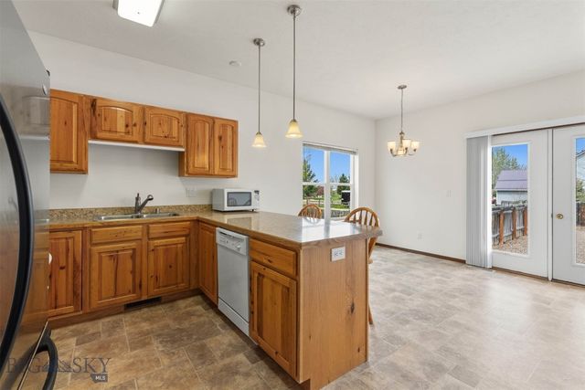 2525 Shatto Drive, Belgrade, MT 59714