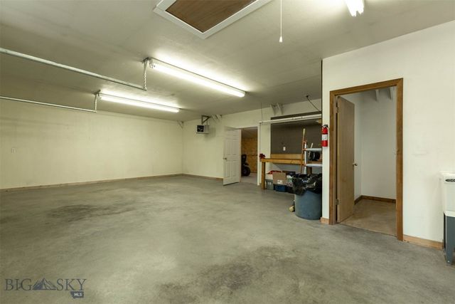 2525 Shatto Drive, Belgrade, MT 59714