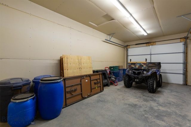 2525 Shatto Drive, Belgrade, MT 59714