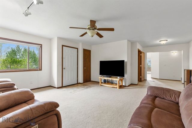 2525 Shatto Drive, Belgrade, MT 59714