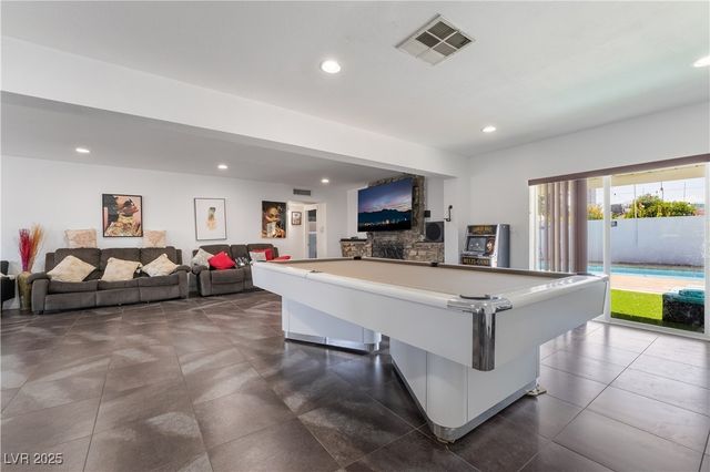 2200 Santa Ynez Drive, Las Vegas, NV 89104