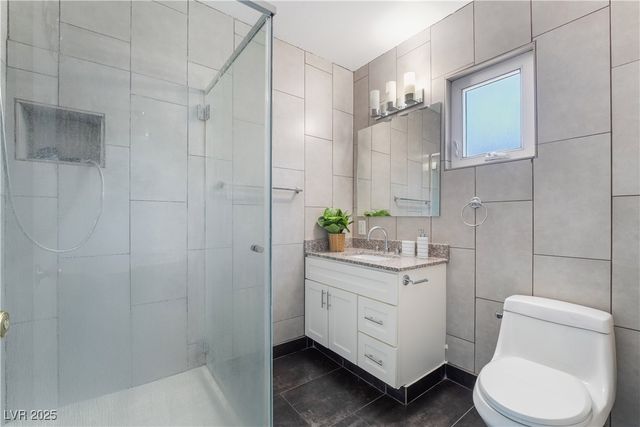 2200 Santa Ynez Drive, Las Vegas, NV 89104