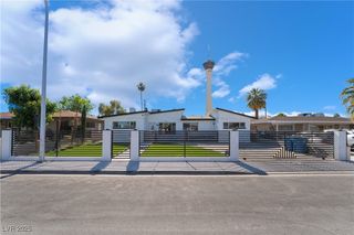 2200 Santa Ynez Drive, Las Vegas, NV 89104