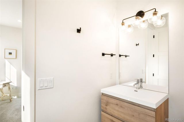 1675 S Steele Street, Denver, CO 80210