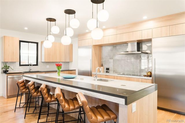 1675 S Steele Street, Denver, CO 80210