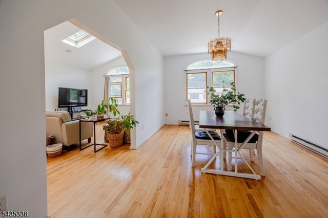1 Bantry Ct, Vernon Twp., NJ 07422