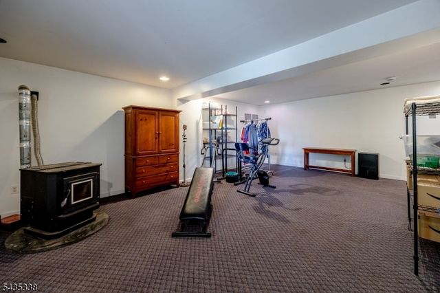 1 Bantry Ct, Vernon Twp., NJ 07422