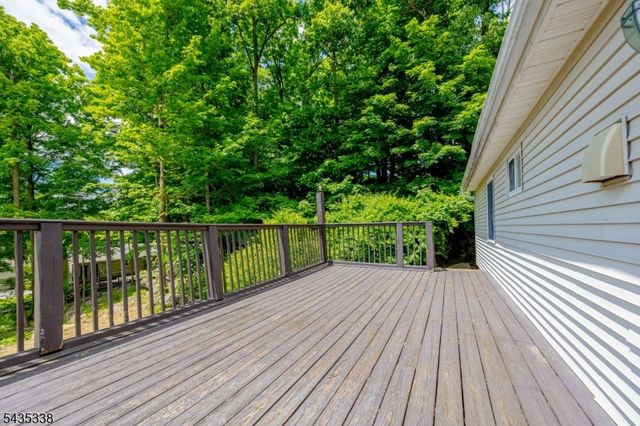 1 Bantry Ct, Vernon Twp., NJ 07422