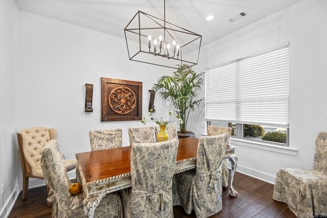 7730 S SHORELINE Boulevard, Benton, AR 72019