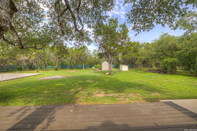 1840 Rustic Oak Ln, Spring Branch, TX 78070