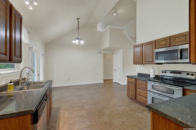 1840 Rustic Oak Ln, Spring Branch, TX 78070