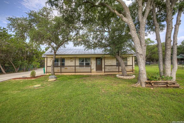 1840 Rustic Oak Ln, Spring Branch, TX 78070