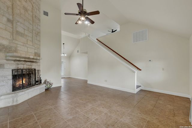 1840 Rustic Oak Ln, Spring Branch, TX 78070