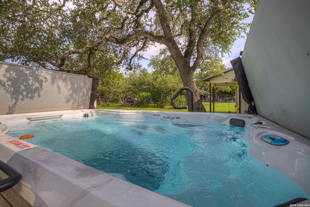 1840 Rustic Oak Ln, Spring Branch, TX 78070