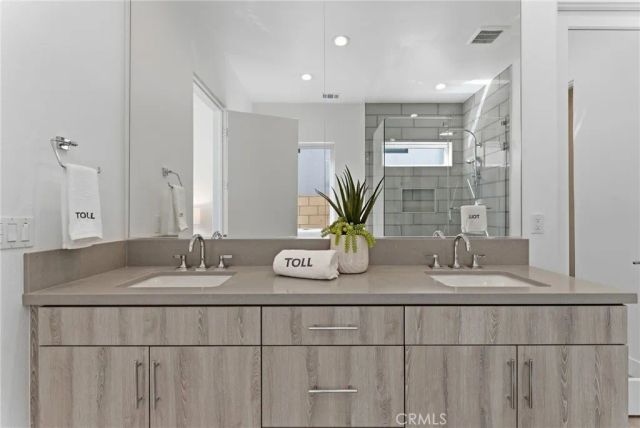 1403 Celadon Street, Palm Springs, CA 92262