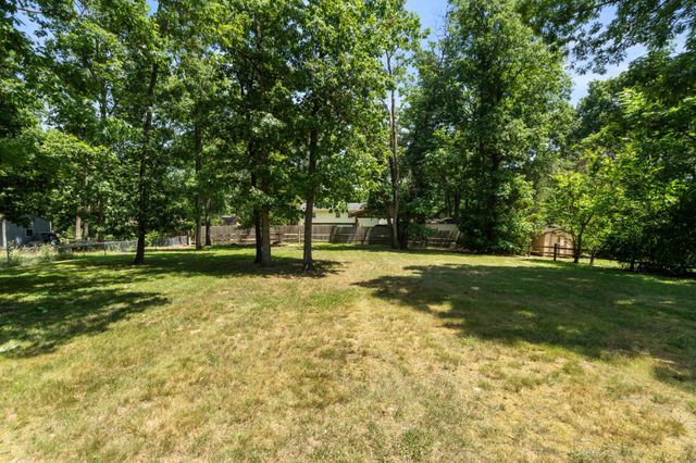 106 HICKORY HILL DR, Stephens City, VA 22655