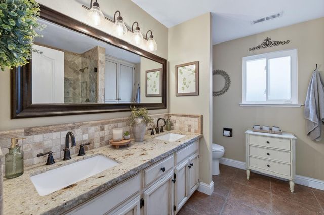 3055 Fairmont Court, Madera, CA 93637