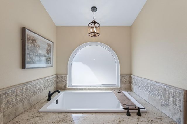 3055 Fairmont Court, Madera, CA 93637